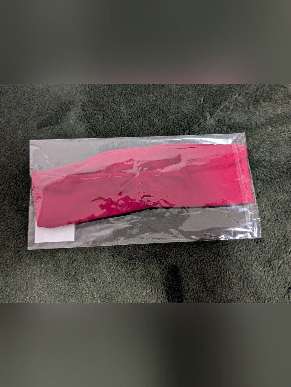 *New In Packaging!* Alphalete Soft Curve Headband In Strawberry Jam - Picture 3 of 3